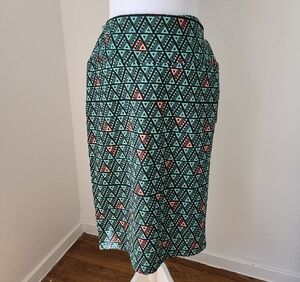 NWT Geometric Patterned Skirt - Black and Green